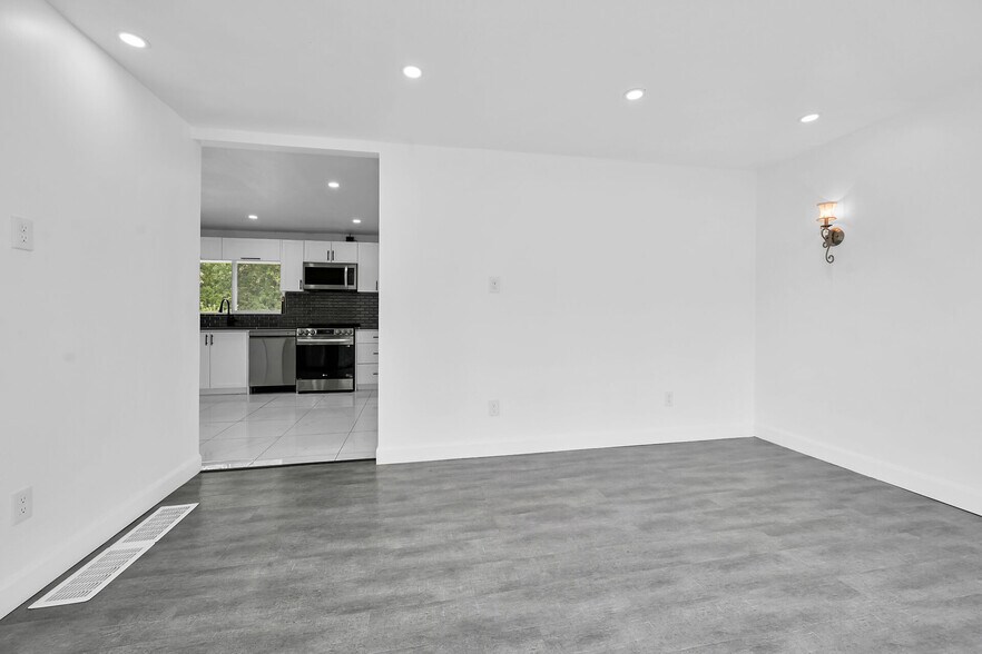 More Photos Of 6540 Twenty Rd, Hamilton Land For Sale