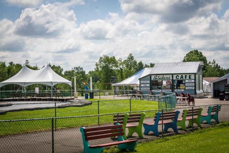 More Photos Of 21 Wilcox Rd, Fulton Amusement Park For Sale