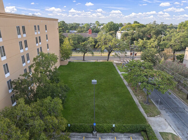 More Photos Of 3600 Saint Charles Ave, New Orleans Land For Sale
