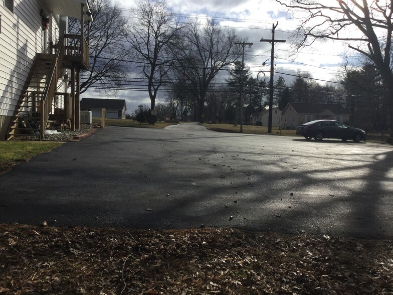 More Photos Of 20 Hillside Ave, Flanders Restaurant For Sale