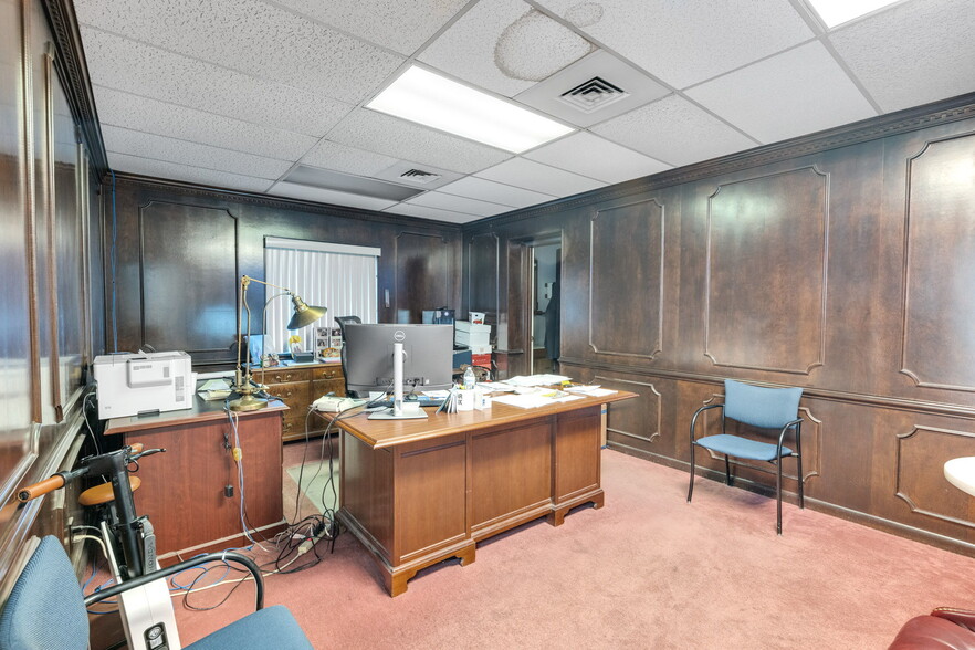 More Photos Of 1520 S Cannon Blvd, Kannapolis Auto Dealership For Sale