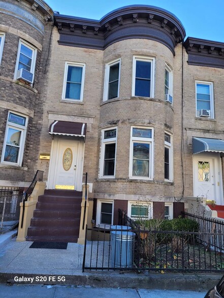 Primary Photo Of 228 61st St, Brooklyn Apartments For Sale