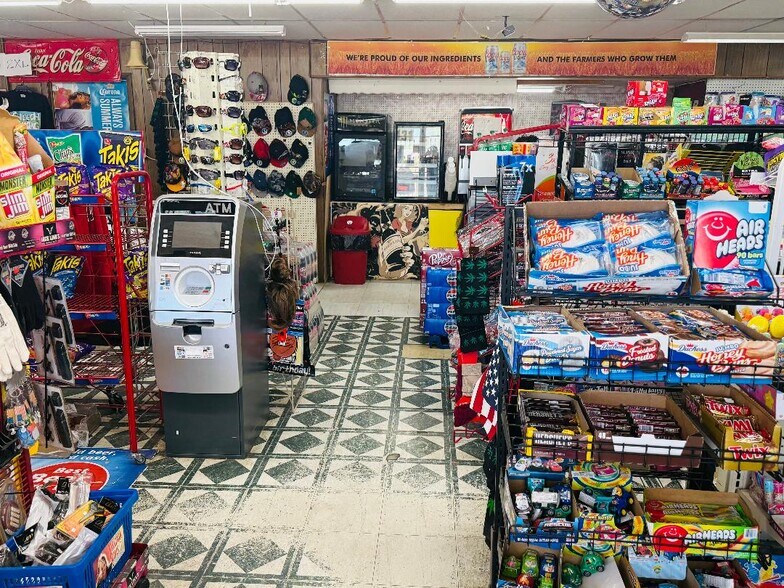 More Photos Of 1131 E Broadway Ave, Enid Convenience Store For Sale
