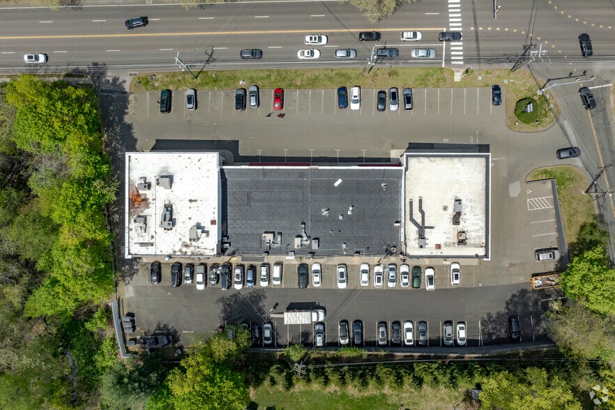 More Photos Of 1240-1260 Post Rd E, Westport Unknown For Lease