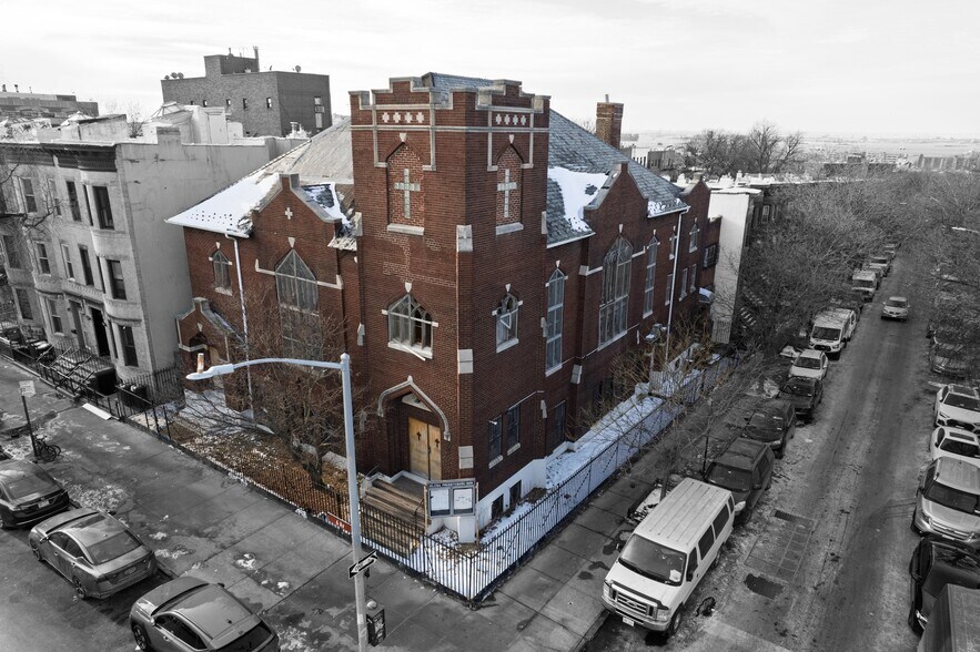 More Photos Of 4802 6th Ave, Brooklyn Religious Facility For Sale