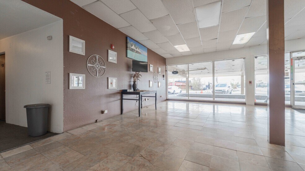 More Photos Of 6200 Melton Rd, Gary Hotel For Sale