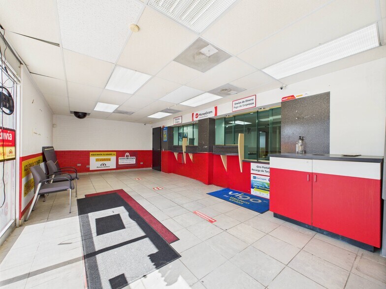 More Photos Of 1122 Pasadena Blvd, Pasadena Freestanding For Lease