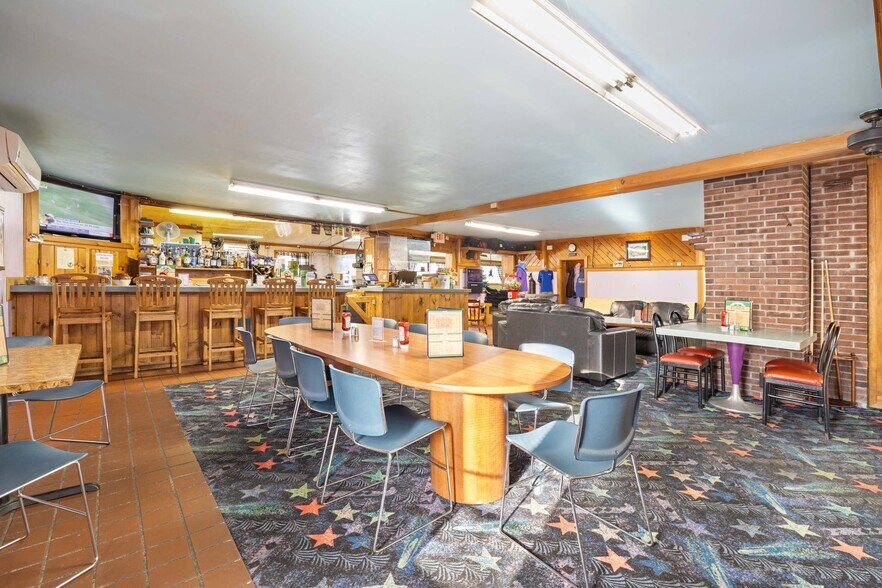 More Photos Of 179 Vermont Route 100 N, Wilmington Specialty For Sale