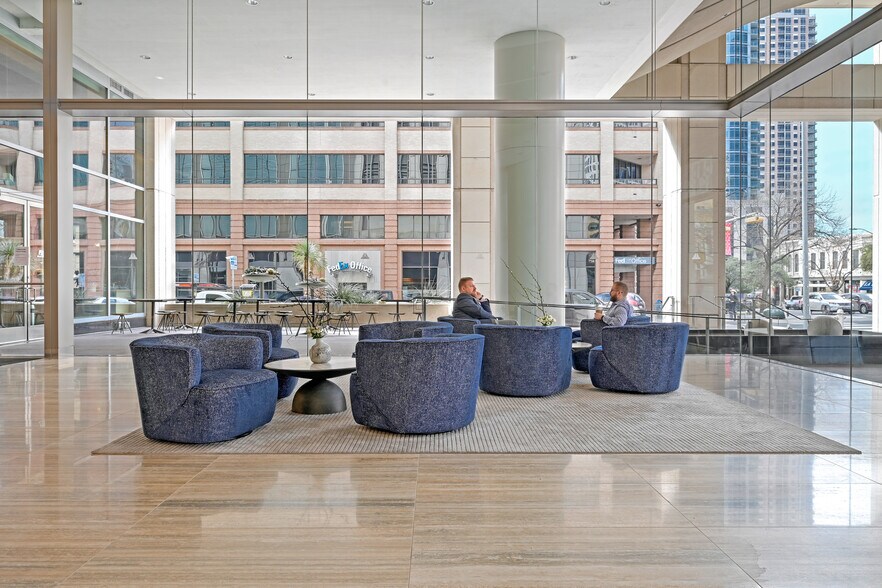 More Photos Of 401 Congress Ave, Austin Office For Lease