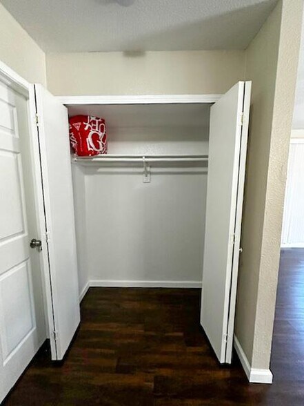 More Photos Of 2944 Del Paso Blvd, Sacramento Apartments For Sale