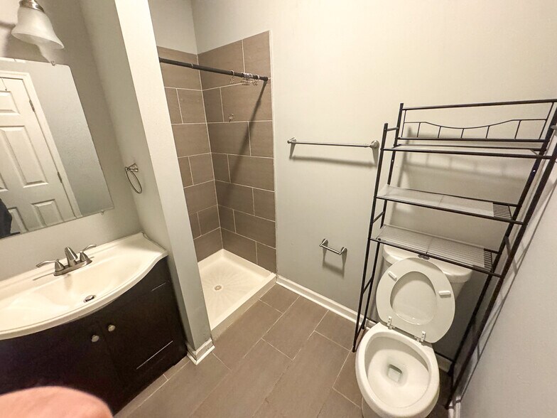 More Photos Of 1703-1705 Saint Paul St, Baltimore Apartments For Sale