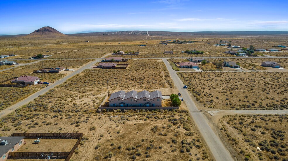 More Photos Of 19660 98th St, California City Land For Sale
