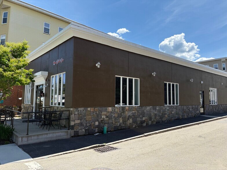 More Photos Of 181 Shrewsbury St, Worcester Restaurant For Sale