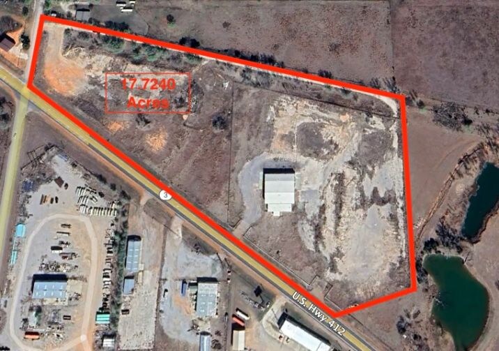 More Photos Of 502 NW Highway 270, Woodward Truck Terminal For Lease