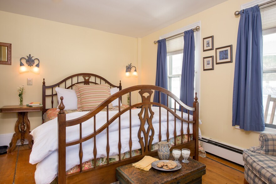 More Photos Of 399 Depot St, Proctorsville Hospitality For Sale