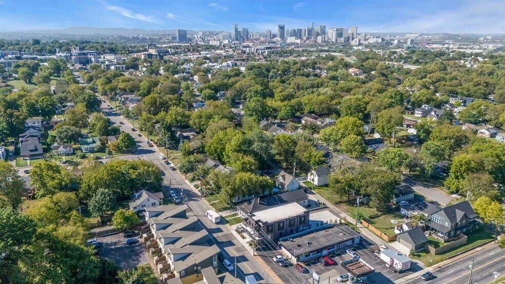 More Photos Of 722 McFerrin Ave, Nashville Restaurant For Lease