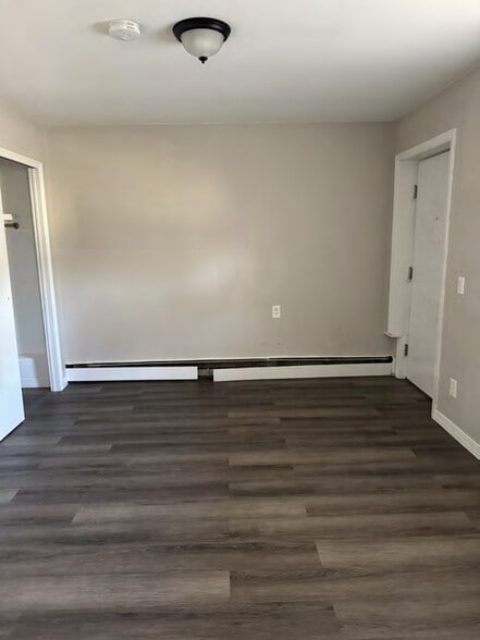 More Photos Of 2201 North Rd, Hampton Bays Apartments For Sale