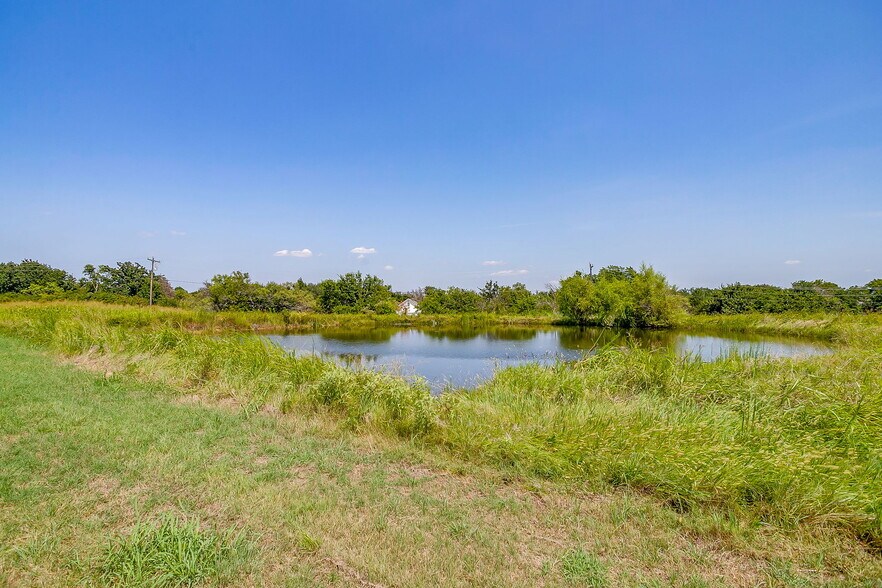 More Photos Of 601 County Road 805, Cleburne Land For Sale
