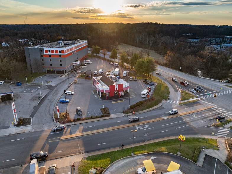 More Photos Of 7306 Mcclean Blvd, Baltimore Fast Food For Sale