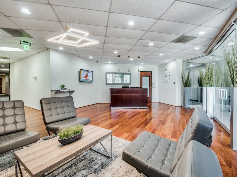 More Photos Of 1705 W Northwest Hwy, Grapevine Unknown For Lease