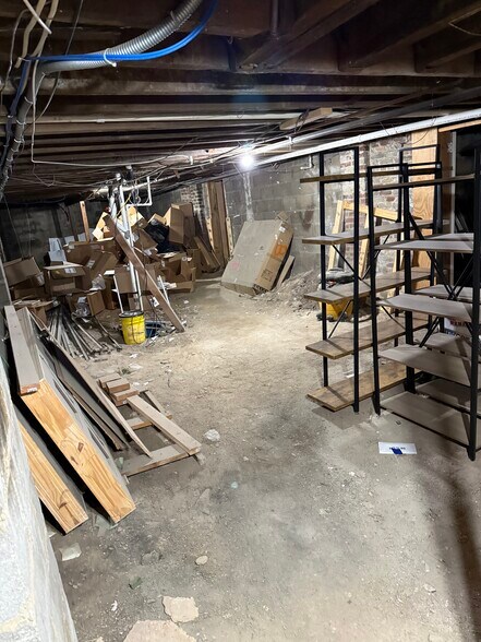 More Photos Of 2704 Grand Ave, Bellmore Storefront Retail Office For Lease