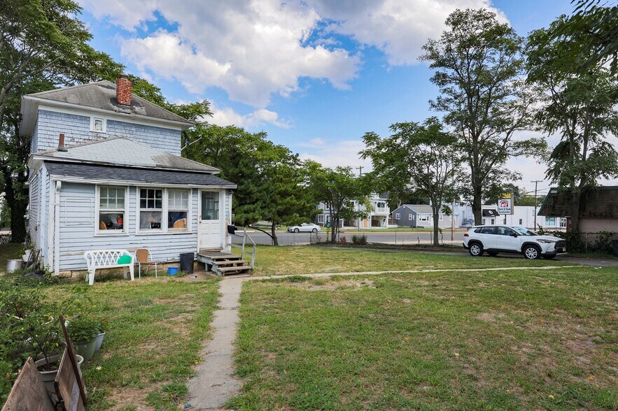 More Photos Of 1807 Main St, Lake Como Land For Sale