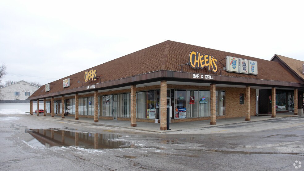 12101228 Towanda Ave, Bloomington, IL 61701 For Lease