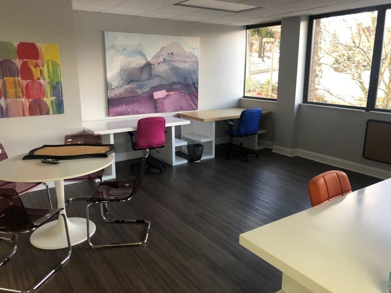 More Photos Of 1700 N Highland Rd, Pittsburgh Office For Lease