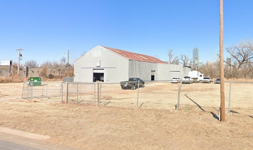 More Photos Of 1522 S Robinson Ave, Oklahoma City Auto Repair For Sale