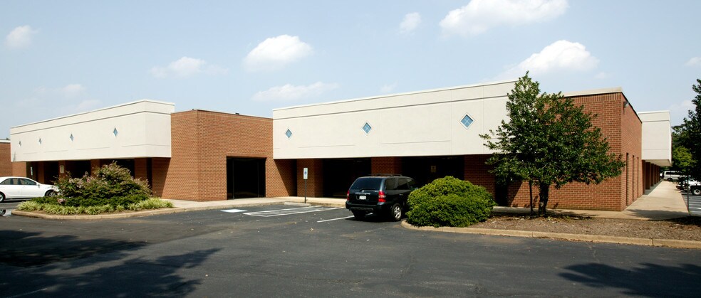 More Photos Of 3955-3979 Deep Rock Rd, Richmond Light Distribution For Lease