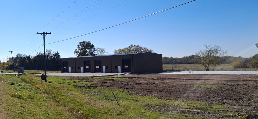 More Photos Of 5988 TX 34, Quinlan Industrial For Lease