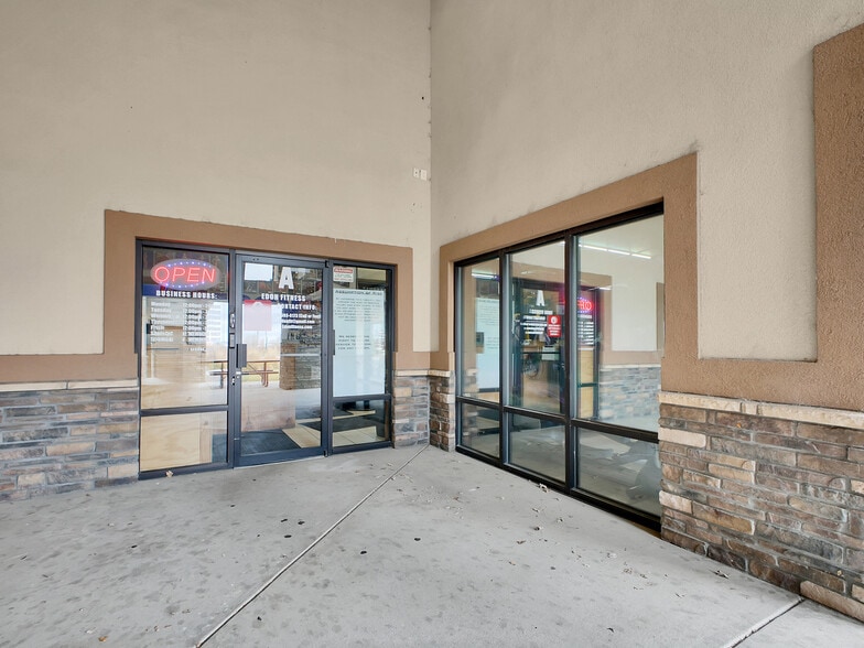 More Photos Of 991 Platte River Blvd, Brighton Storefront For Sale