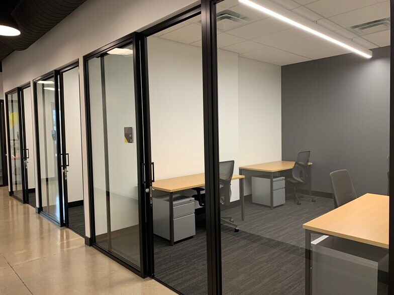 More Photos Of 4050 W Ridge Rd, Rochester Coworking Space