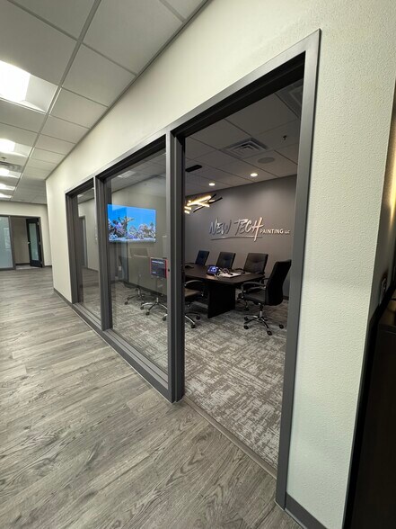 More Photos Of 645 Sandpiper Trl, Cottage Grove Warehouse For Lease