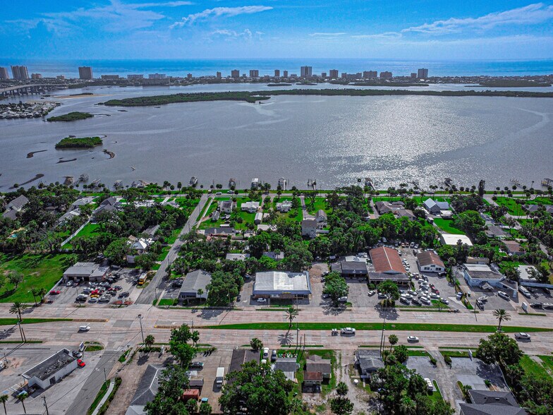 More Photos Of 4651 S Ridgewood Ave, Port Orange Auto Repair For Sale