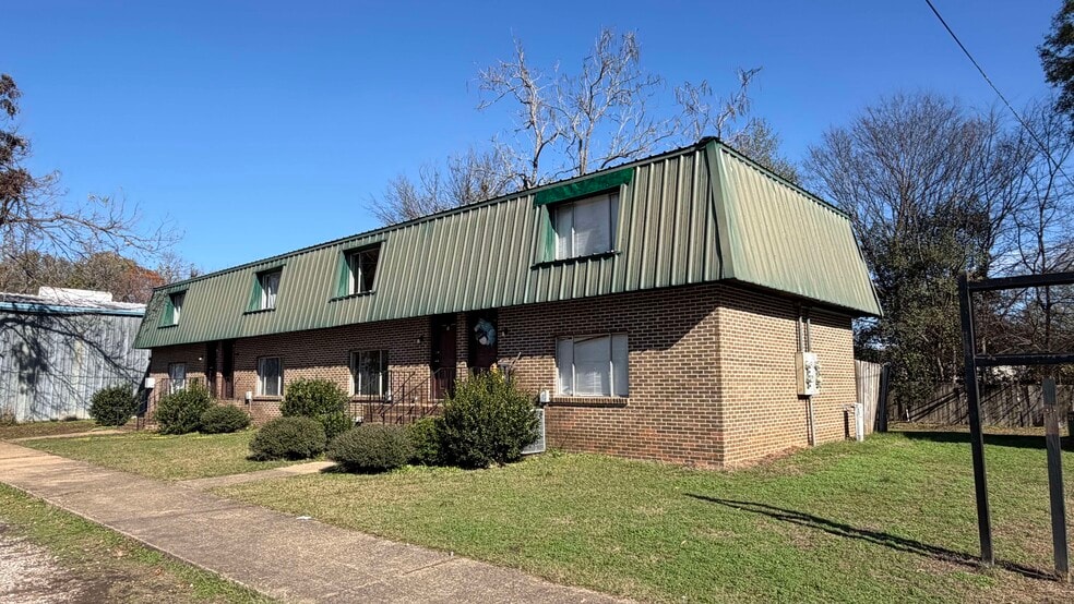 More Photos Of 607 South Mobile Street, Linden Apartments For Sale