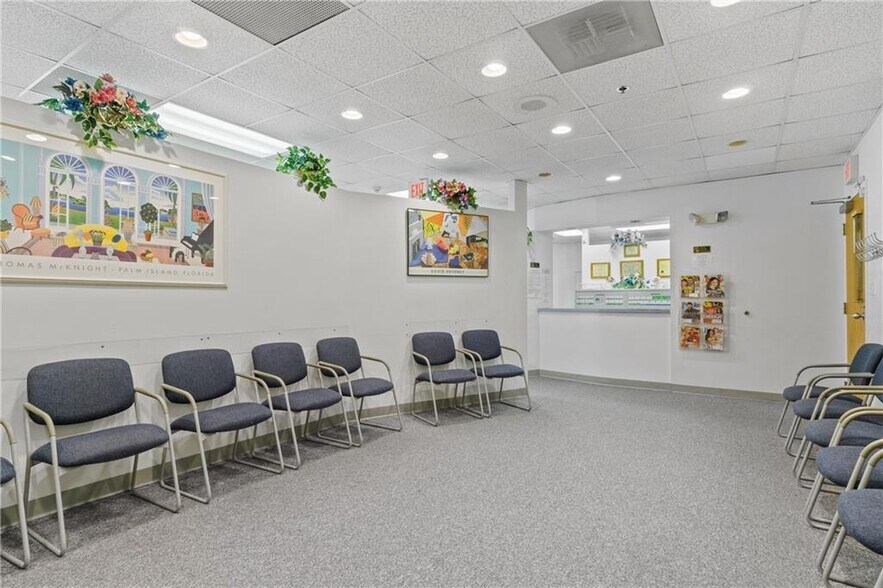 More Photos Of 1637 Mineral Spring Ave, North Providence Medical For Lease