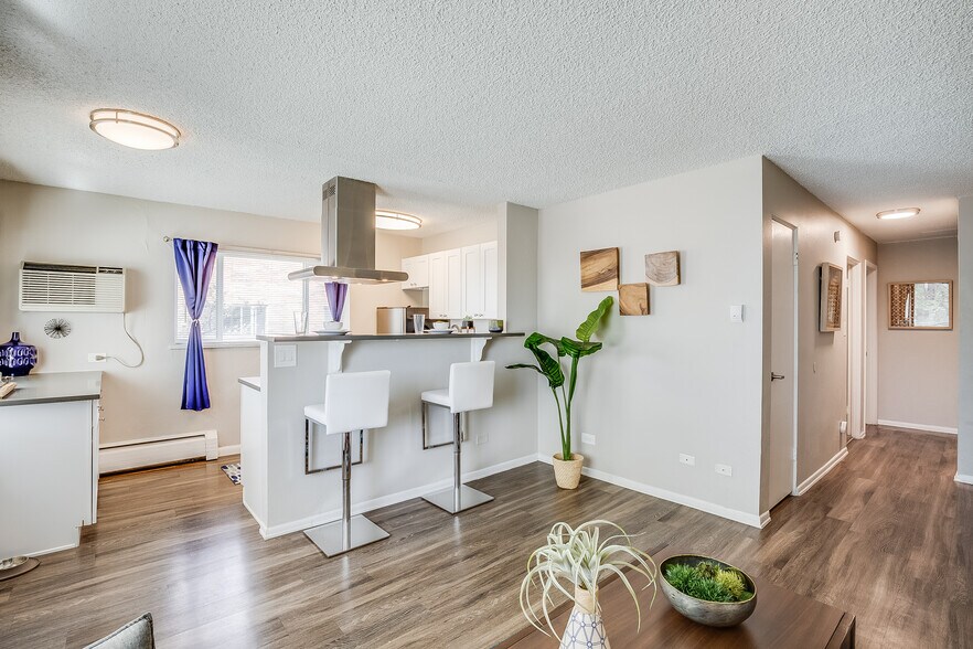 More Photos Of 175 W Belleview Ave, Englewood Apartments For Sale