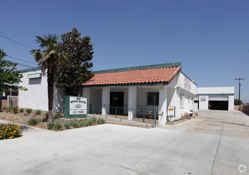 More Photos Of 11137-11139 Pierce St, Riverside Warehouse For Lease