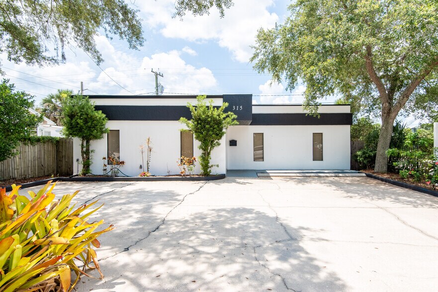 More Photos Of 315 E Strawbridge Ave, Melbourne Medical For Lease