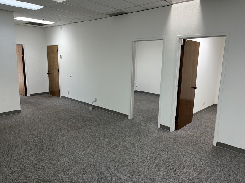 More Photos Of 958 San Leandro Ave, Mountain View Research And Development For Lease