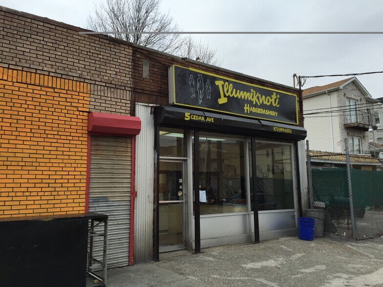 More Photos Of 783 S Orange Ave, Newark Storefront For Sale