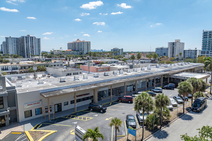 More Photos Of 3300-3370 NE 34th St, Fort Lauderdale Storefront Retail Office For Lease