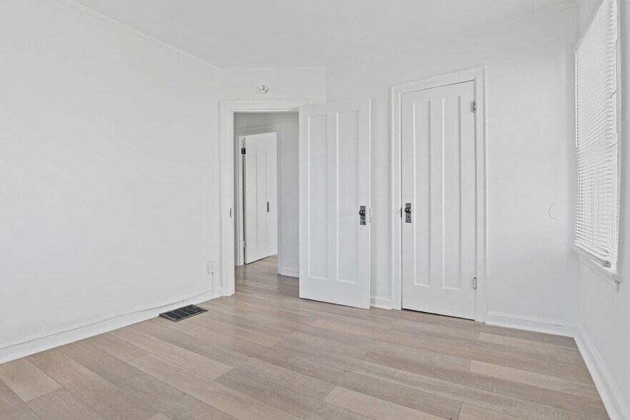 More Photos Of 644-650 S Hague Ave, Columbus Multifamily For Sale