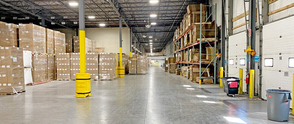 More Photos Of 505 Collins St, Attleboro Warehouse For Lease