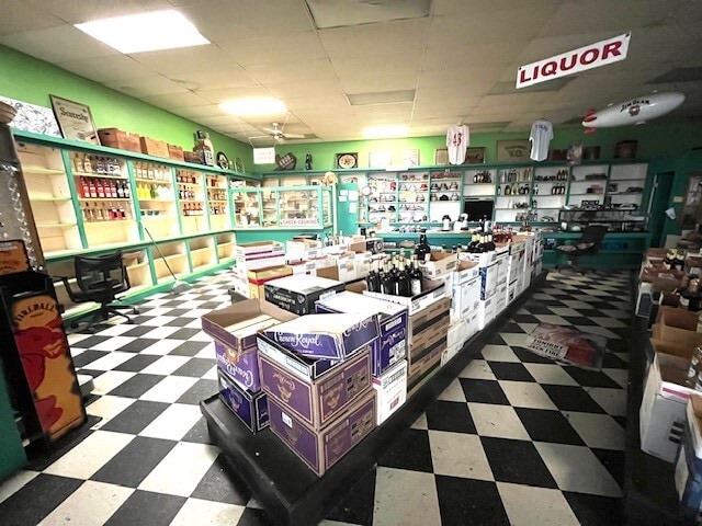 More Photos Of 4302 Broadway St, Galveston General Retail For Sale