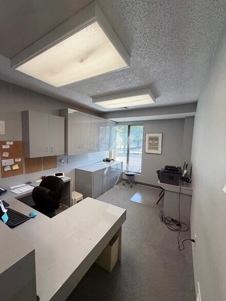 More Photos Of 3500 W Market St, Akron Medical For Sale