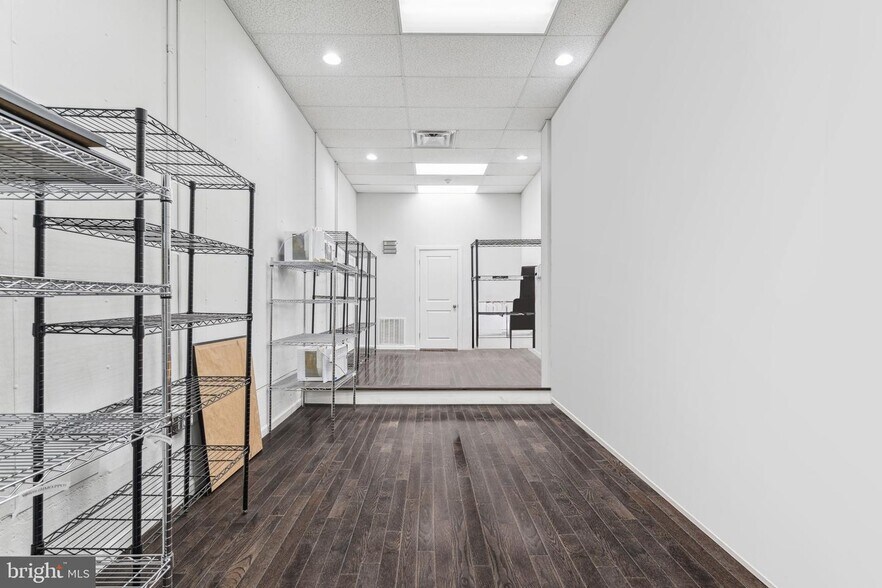 More Photos Of 813-817 N 5th St, Philadelphia Apartments For Lease