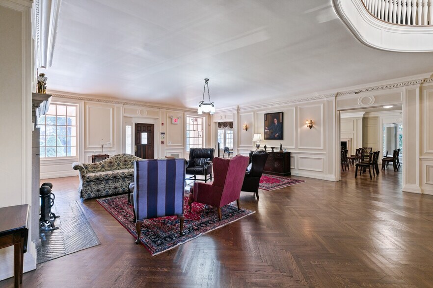 More Photos Of 6399 Drexel Rd, Philadelphia Apartments For Lease