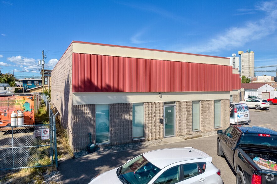 More Photos Of 3605 Bonnybrook Rd SE, Calgary Warehouse For Sale